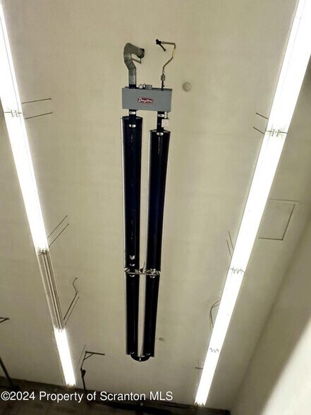 624 Fellows St, Scranton, PA à louer - Photo intérieure - Image 3 de 39