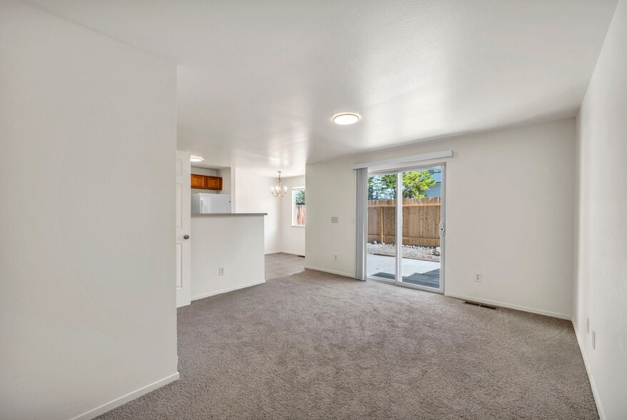 3936 Village Dr, Carson City, NV for sale - Building Photo - Image 2 of 39