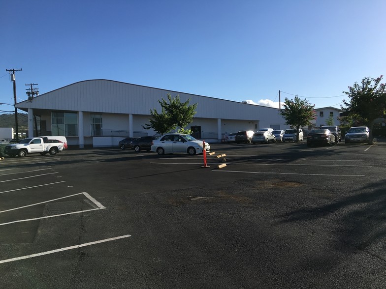 2200 Kamehameha Hwy, Honolulu, HI for lease - Building Photo - Image 3 of 12
