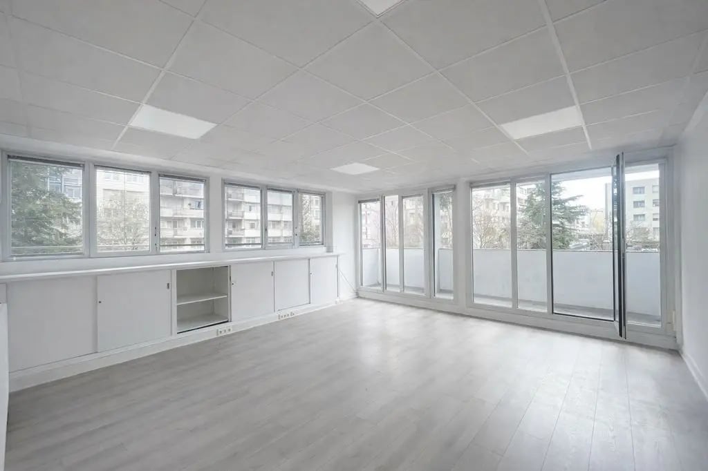 11 Rue Erard, Paris for lease Building Photo- Image 1 of 11