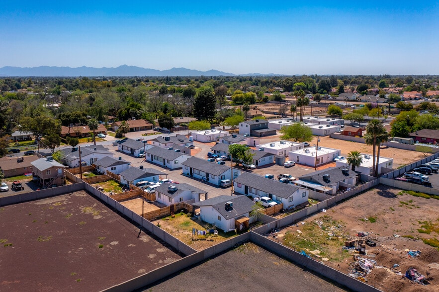 2820-2844 W Augusta Ave, Phoenix, AZ for sale - Building Photo - Image 3 of 17