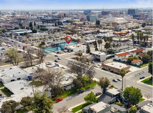 1921A-1921D 24th St, Bakersfield, CA à louer Photo du bâtiment- Image 2 de 3