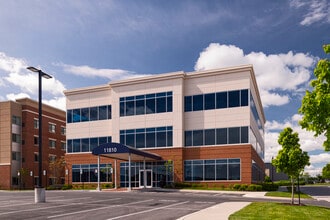 11820-11860 W Market Pl, Fulton, MD à louer Photo du bâtiment- Image 1 de 2