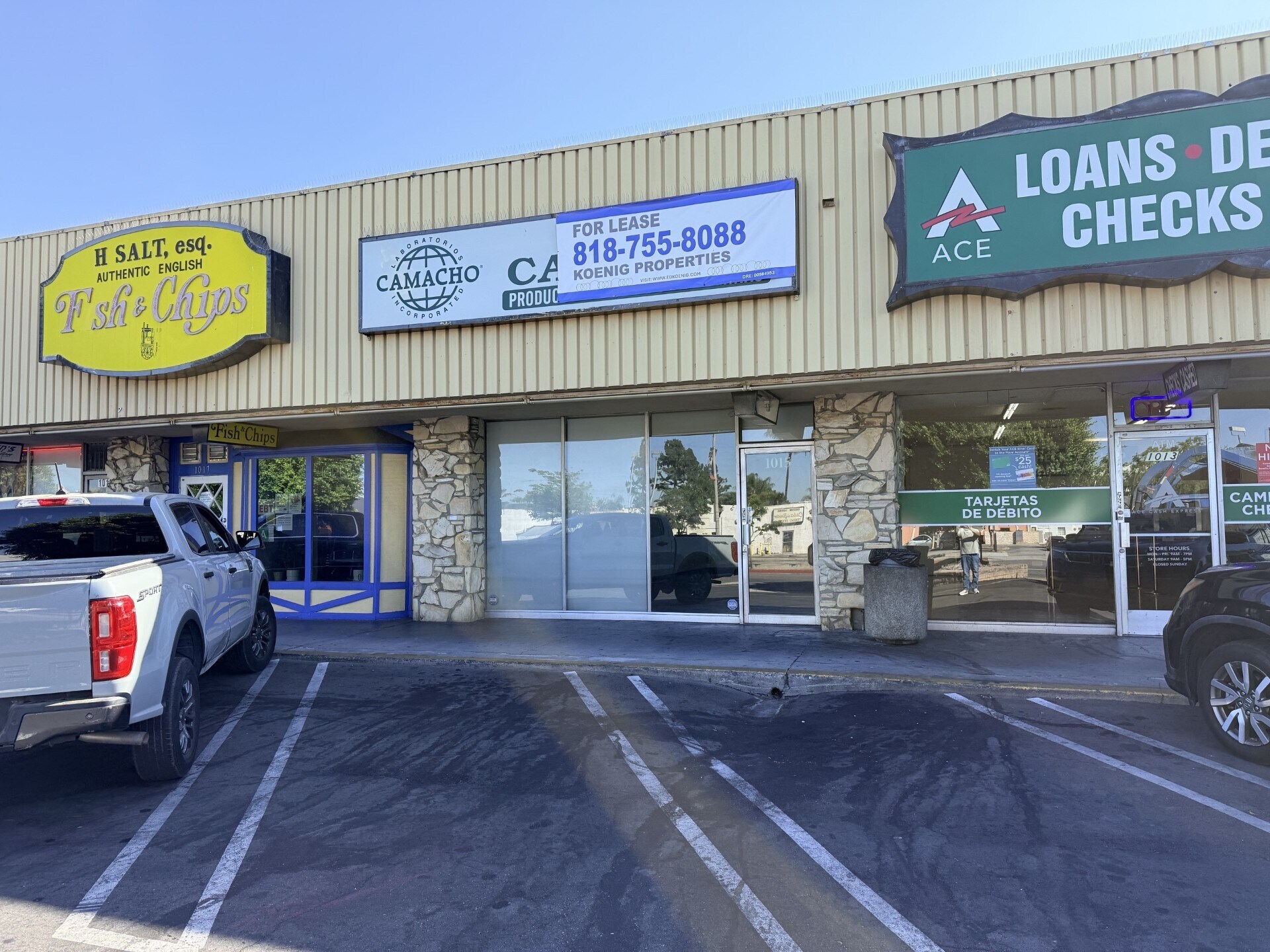 901-1039 Truman St, San Fernando, CA for lease Building Photo- Image 1 of 13
