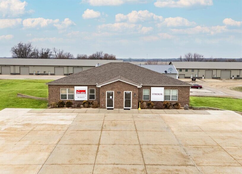 614-616 State Route 116 Hwy, Germantown Hills, IL à vendre - Photo du bâtiment - Image 2 de 23