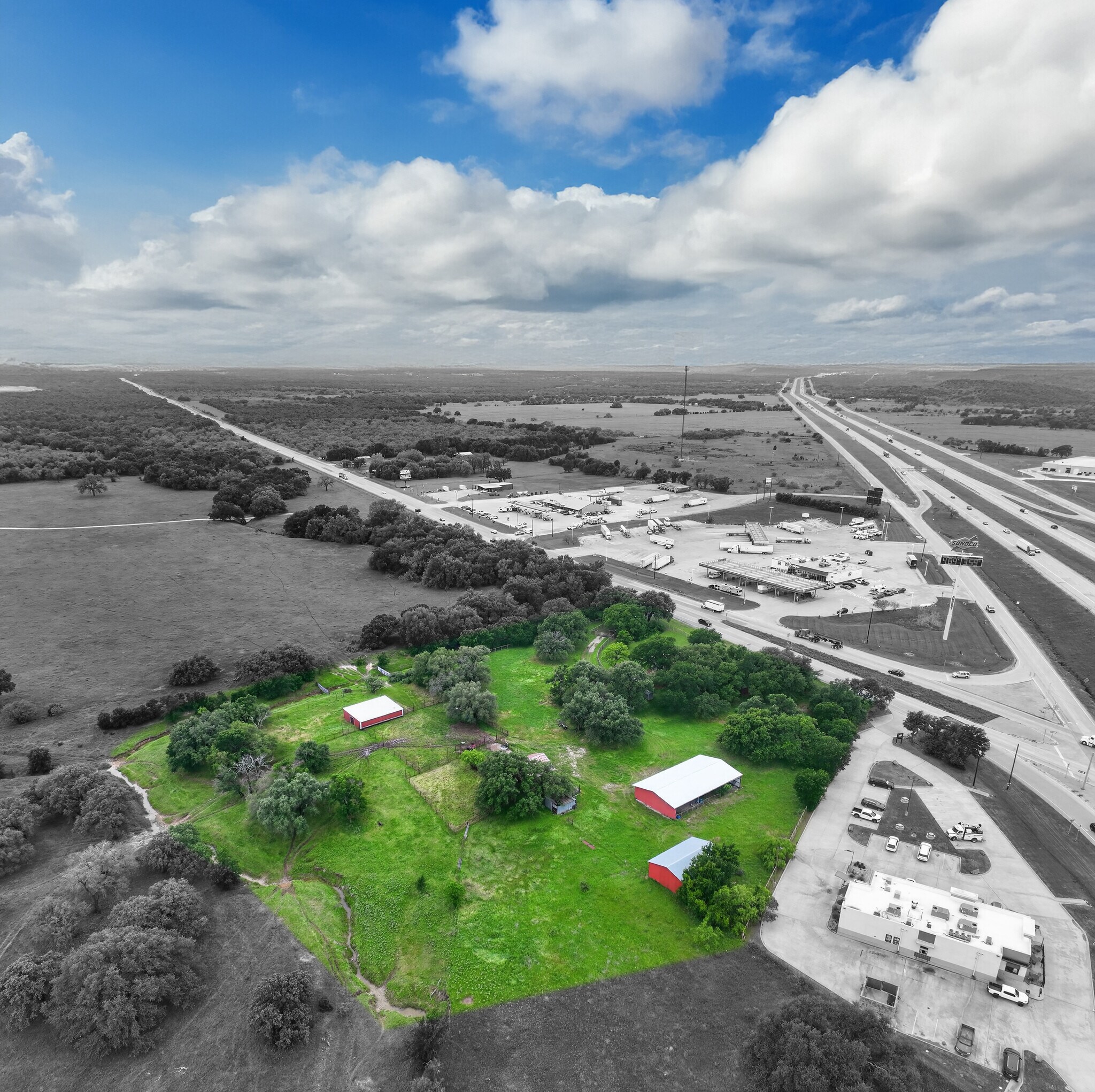 14001 US 281 hwy, Santo, TX à vendre Photo du bâtiment- Image 1 de 19