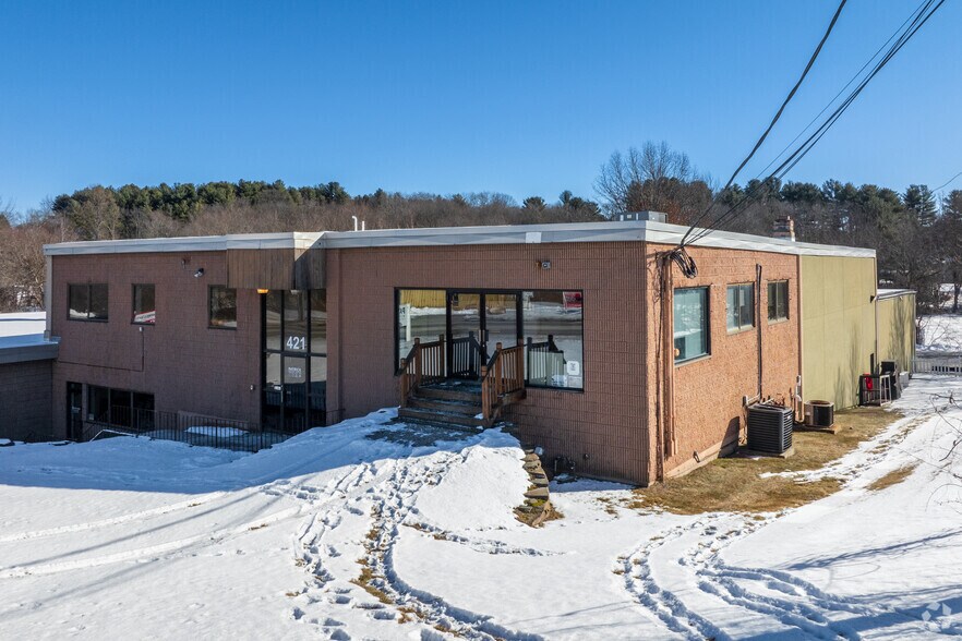 421 Washington St, Auburn, MA à vendre - Photo du bâtiment - Image 2 de 6