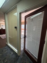 2810 E Oakland Park Blvd, Fort Lauderdale, FL for lease Interior Photo- Image 1 of 10