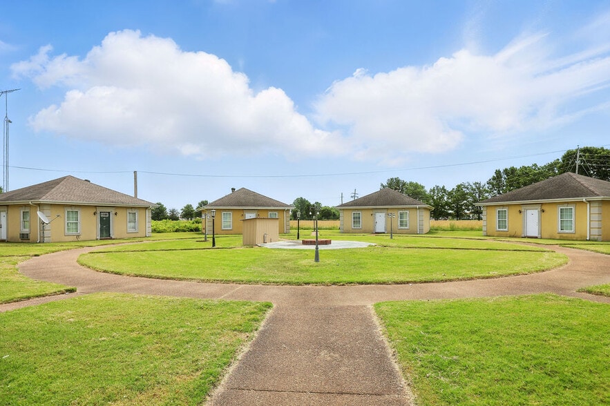 4325 Casino Center Dr, Robinsonville, MS for sale - Building Photo - Image 3 of 29