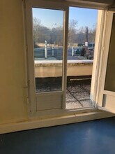 Industrial in La Queue-les-Yvelines for lease Interior Photo- Image 2 of 2