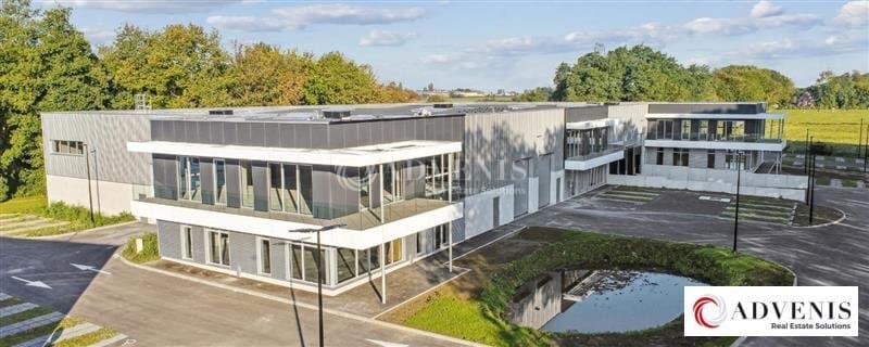 Industrial in Saint-André-lez-Lille for lease - Building Photo - Image 1 of 3