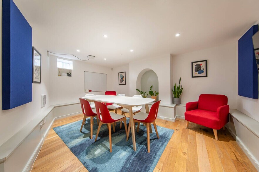 57 Dalston Ln, Londres à louer - Photo du bâtiment - Image 2 de 7