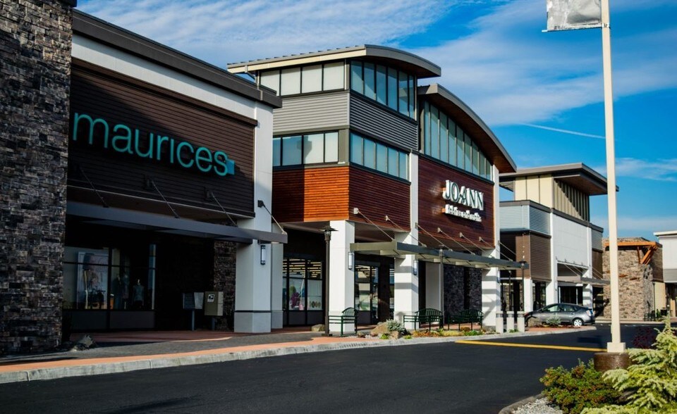 1260-1410 W 6th St, The Dalles, OR à louer - Photo du bâtiment - Image 2 de 8