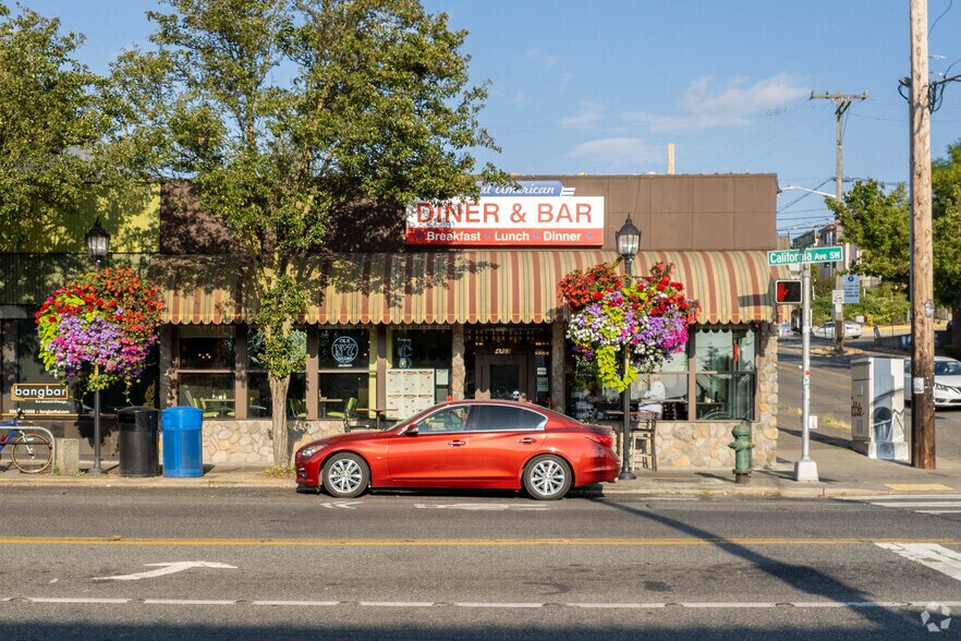 4752 California Ave SW, Seattle, WA for lease - Building Photo - Image 2 of 4