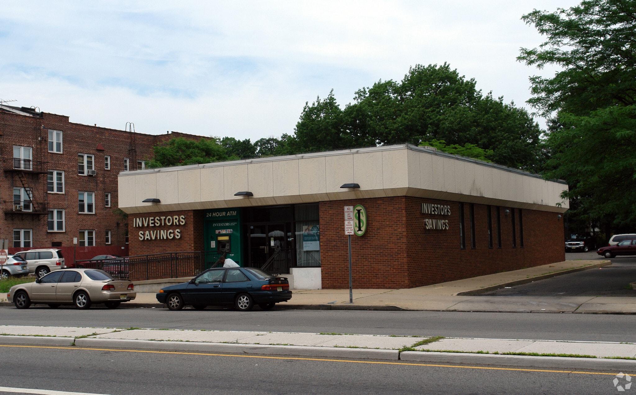 1059-1065 Stuyvesant Ave, Irvington, NJ for sale Building Photo- Image 1 of 3