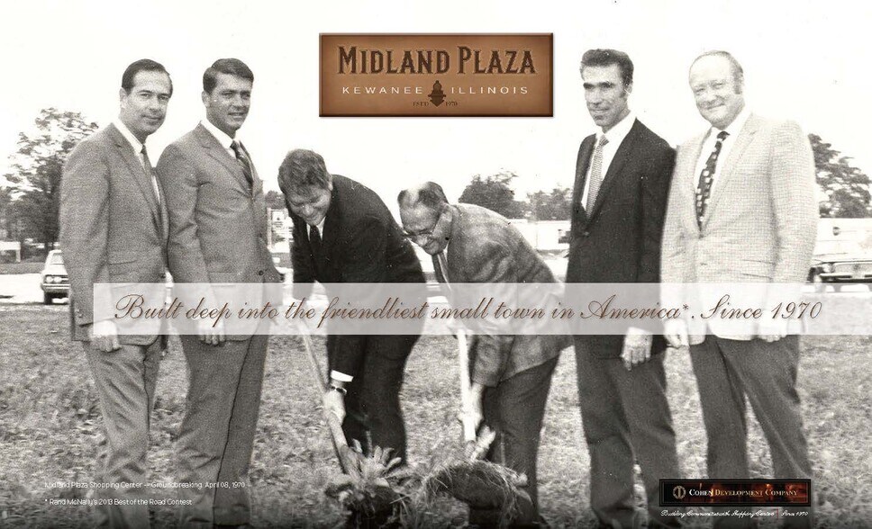 137-157 W South St, Kewanee, IL à louer - Photo du bâtiment - Image 2 de 8