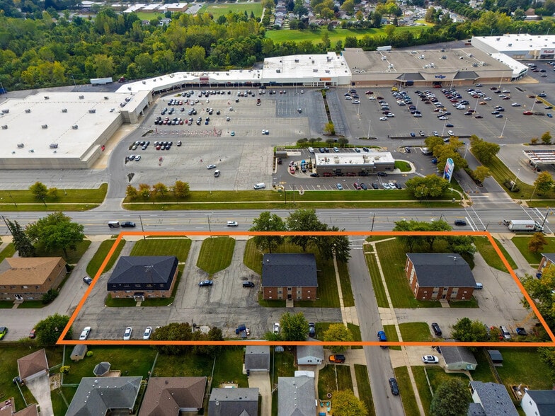 Multi-Family Portfolio portefeuille de 3 propriétés à vendre sur LoopNet.ca - Photo du bâtiment - Image 2 de 15