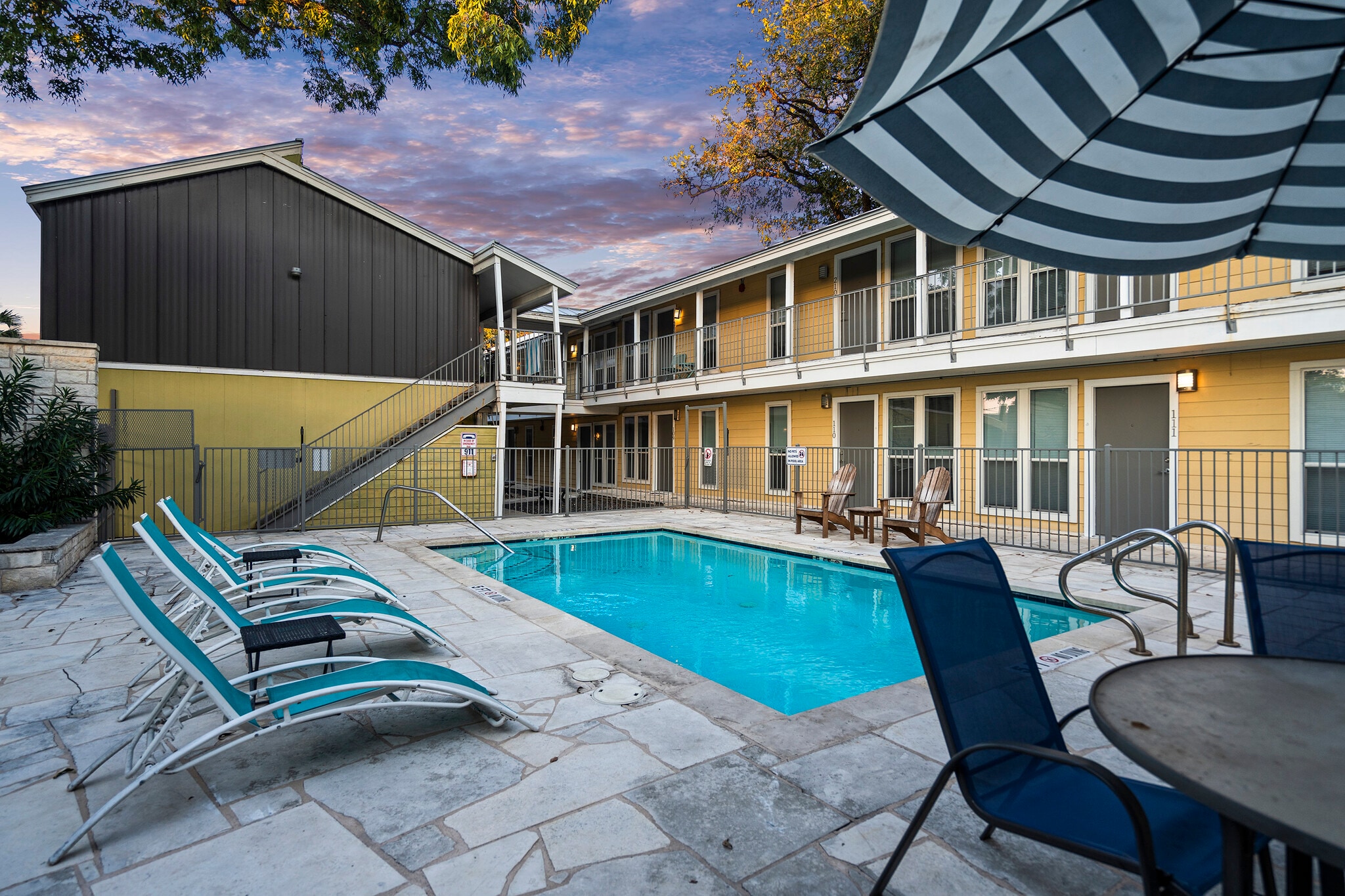 2526 Durwood St, Austin, TX à vendre Photo principale- Image 1 de 72