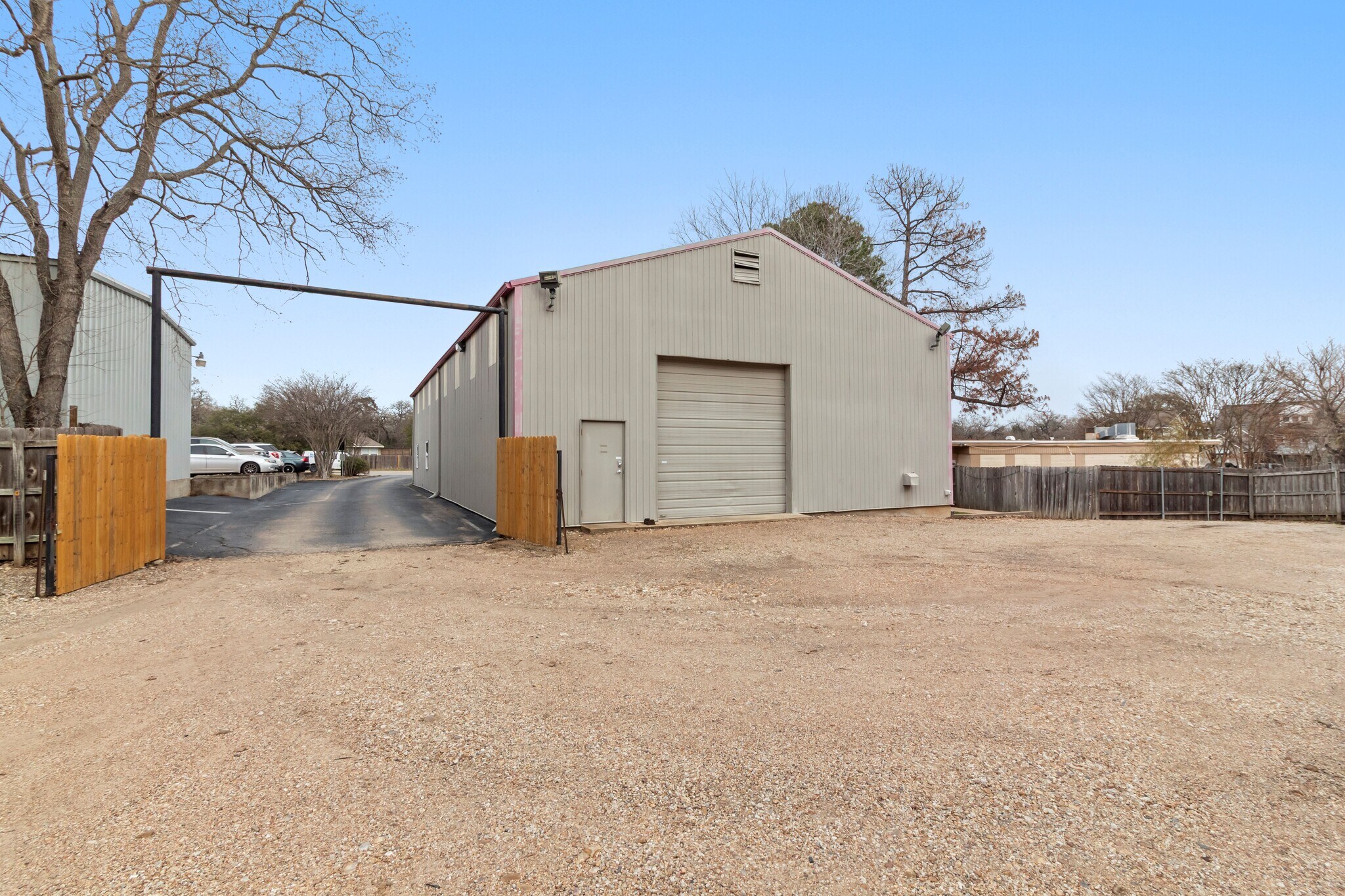 3828 S College Ave, Bryan, TX à louer Photo du bâtiment- Image 1 de 38
