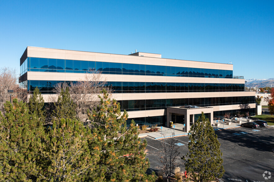 2835 Decker Lake Dr, Salt Lake City, UT for lease - Building Photo - Image 2 of 7