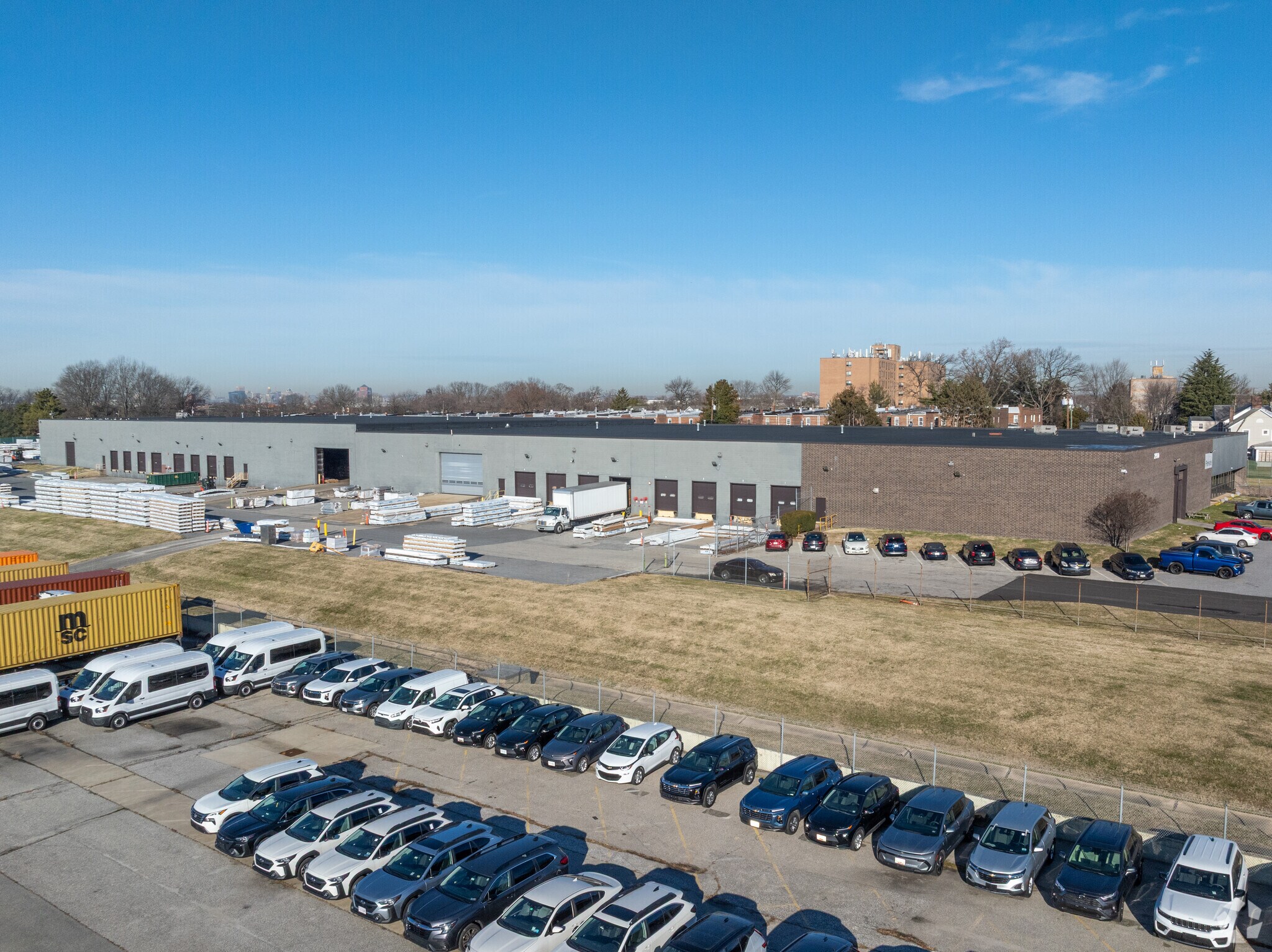 2950 Dundalk Ave, Dundalk, MD à louer Photo principale- Image 1 de 5