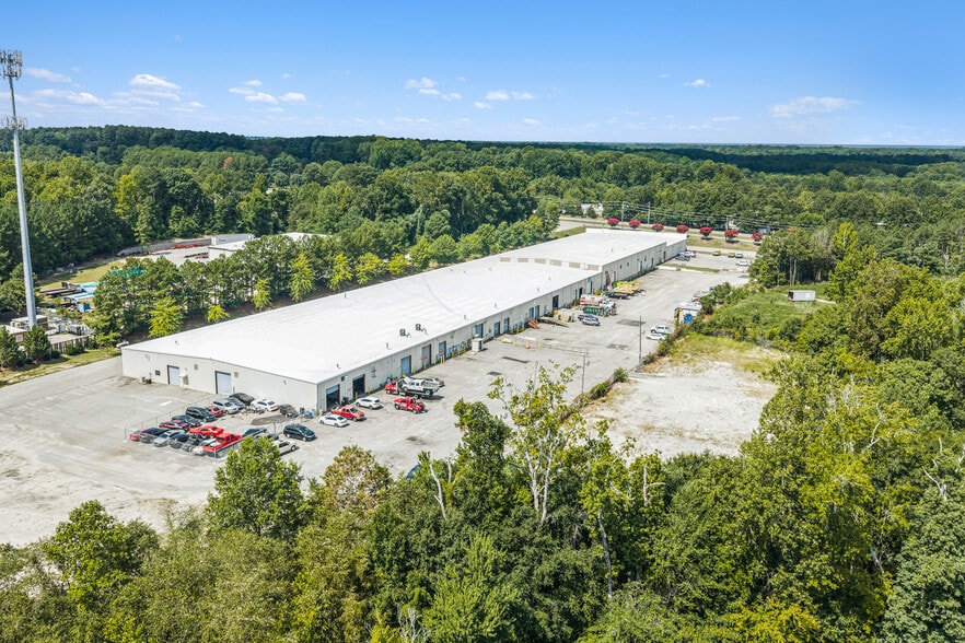 3301 Jones Sausage Rd, Garner, NC for lease - Building Photo - Image 3 of 11