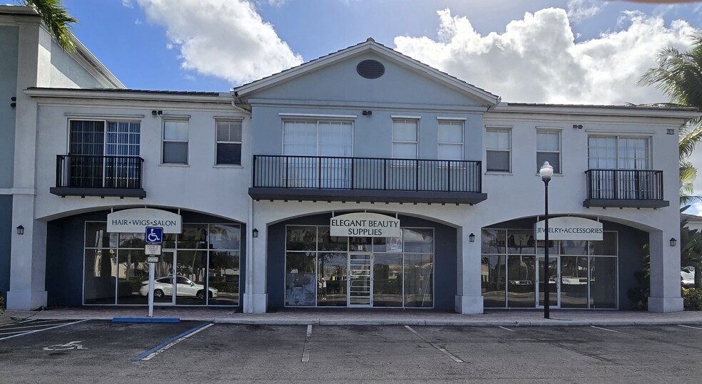 3920 W Broward Blvd, Fort Lauderdale, FL for lease - Primary Photo - Image 1 of 1