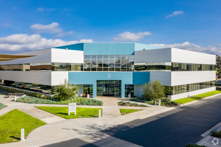 3 Corporate Park, Irvine, CA for lease - Building Photo - Image 1 of 8