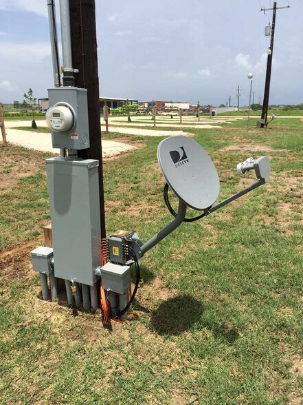 10909 E TX-97, Pleasanton, TX for sale - Building Photo - Image 3 of 8