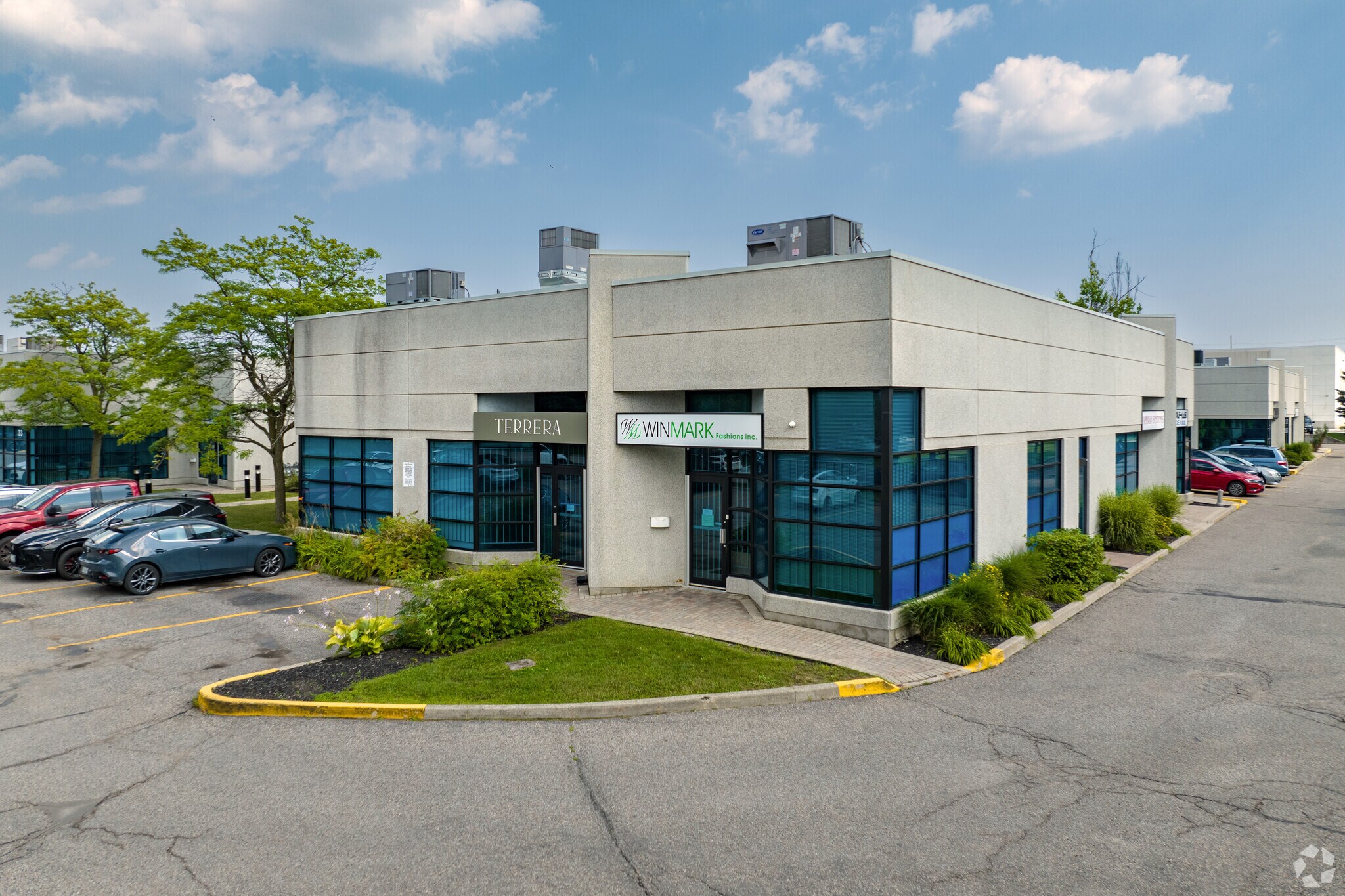 145 Royal Crest Ct, Markham, ON for sale Primary Photo- Image 1 of 1