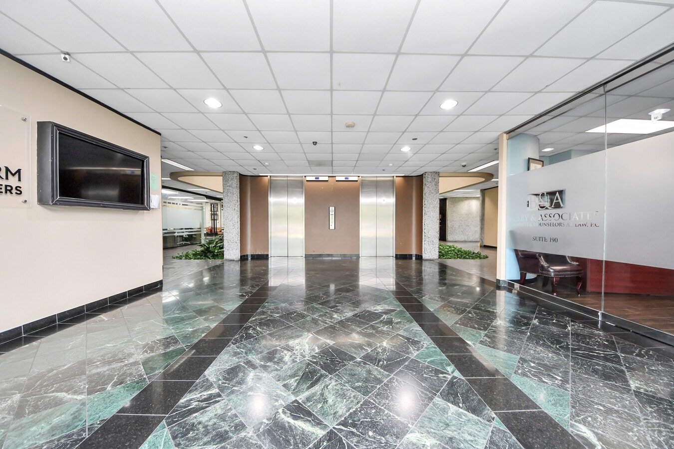 6100 Corporate Dr, Houston, TX 77036 - Unit 2E - - Lobby - Image 2 of 23