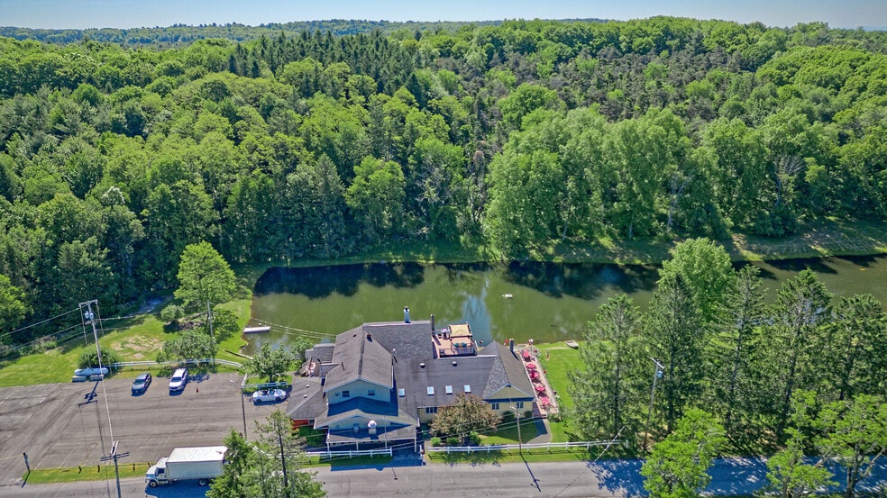 160 Creamery Rd, Greenville, NY for sale - Building Photo - Image 2 of 38