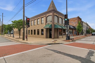 More details for 442 Water St, Eau Claire, WI - Retail for Sale