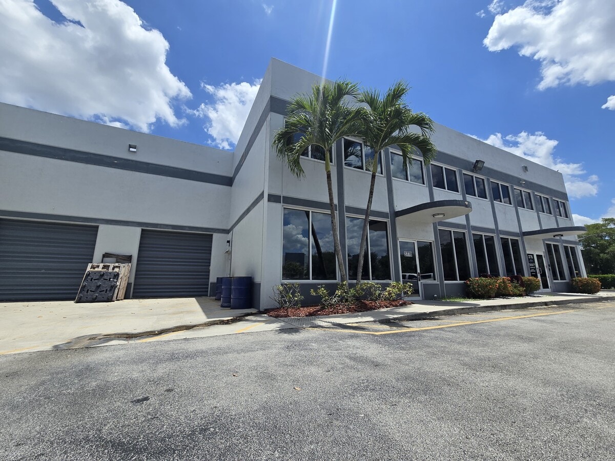 3760-3788 NW 124th Ave, Coral Springs, FL 33065 - Unit 212 - - Interior Photo - Image 1 of 13