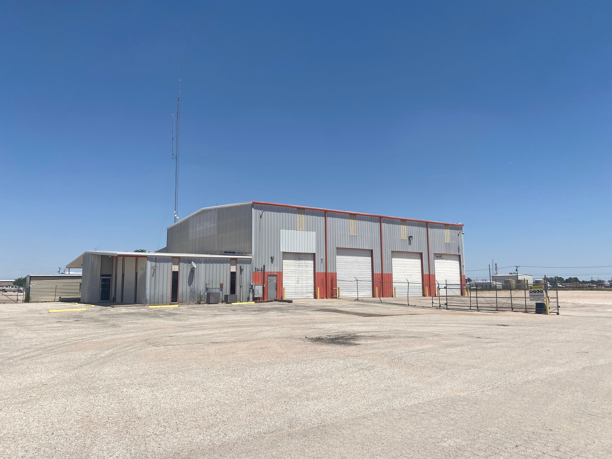 4003 S County Road 1294, Odessa, TX à vendre Photo du bâtiment- Image 1 de 1