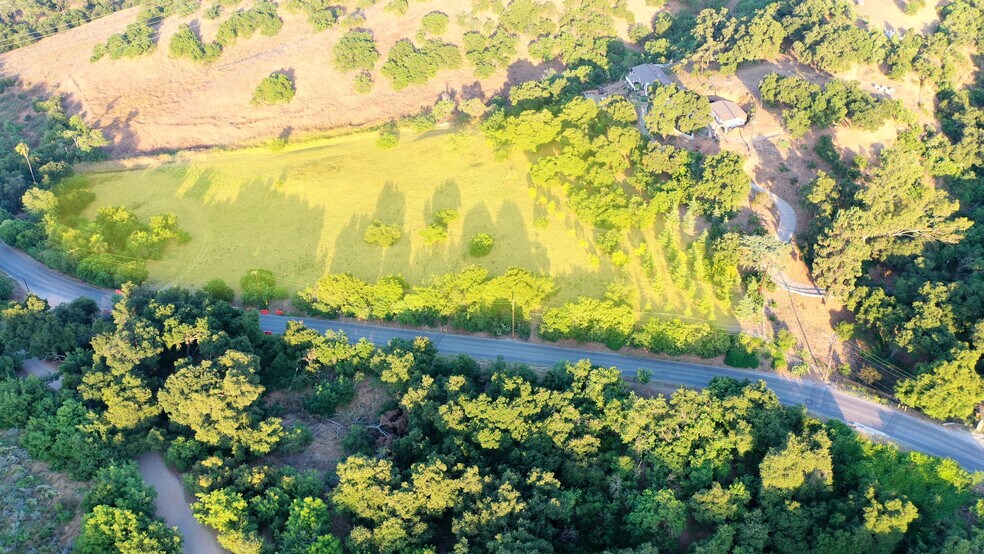 2358 Fullerton Rd, La Habra Heights, CA à vendre - Photo du bâtiment - Image 2 de 16