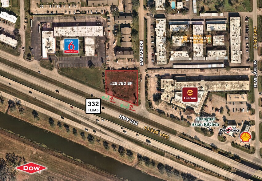 917 Highway 332, Lake Jackson, TX for sale - Primary Photo - Image 1 of 3