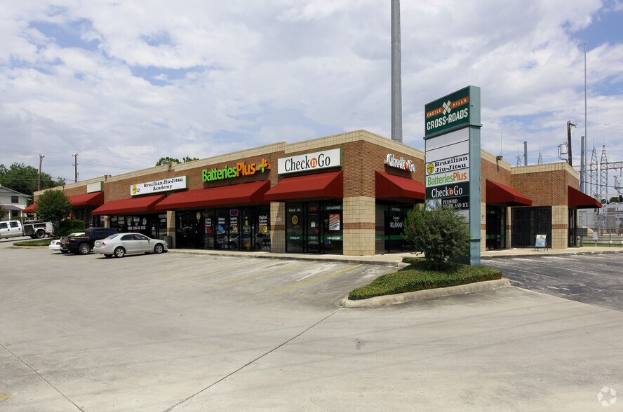 2277 NW Military Hwy, San Antonio, TX for lease - Primary Photo - Image 1 of 4