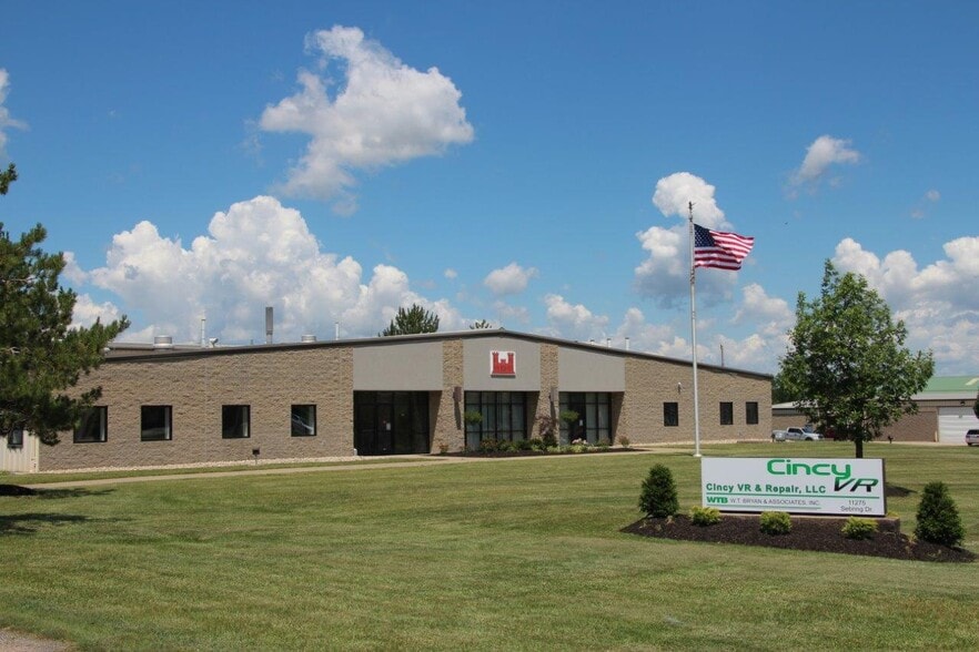 11275 Sebring Dr, Forest Park, OH for lease - Building Photo - Image 2 of 4