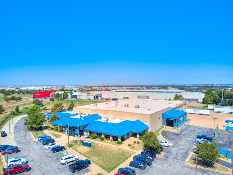 4400-4402 SW 44th St, Oklahoma City, OK à vendre - Photo du bâtiment - Image 2 de 6