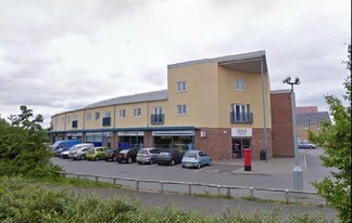 Plus de détails pour Harrier Clos, Calne - Commerce de détail à vendre