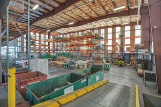 1425 McGilchrist St SE, Salem, OR for lease Interior Photo- Image 2 of 9