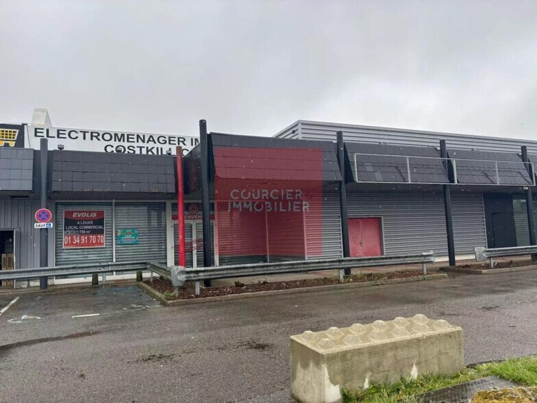 Forum De Coignières, Coignières for lease - Building Photo - Image 2 of 7