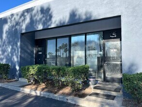 630 Nordahl Rd, San Marcos, CA à louer Photo intérieure- Image 2 de 3