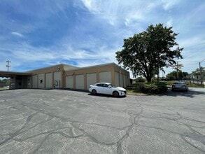 9300 Blue Ridge Blvd, Kansas City, MO à vendre Photo du bâtiment- Image 2 de 11