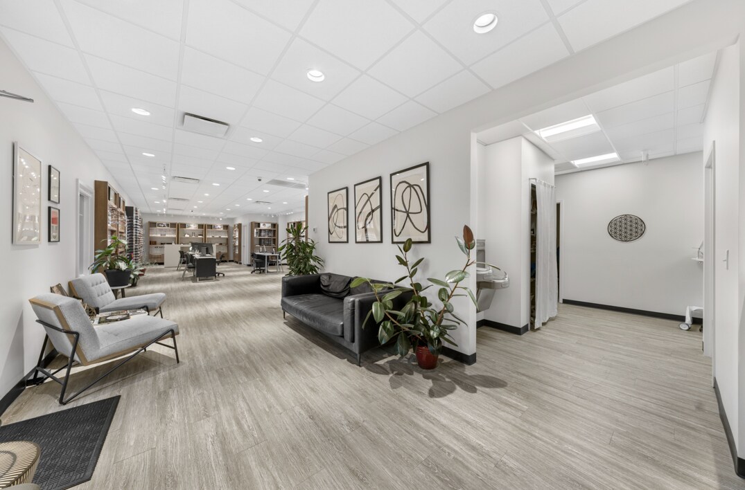 861 Willow Dr, Chapel Hill, NC 27514 - Unit 2 - - Interior Photo - Image 1 of 5