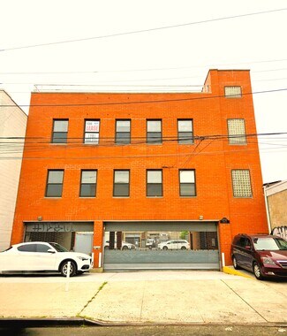 Plus de détails pour 17717 150th Ave, Jamaica, NY - Bureau à louer