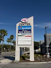 8127 Mulberry Ave, Fontana, CA à louer Photo intérieure- Image 2 de 4