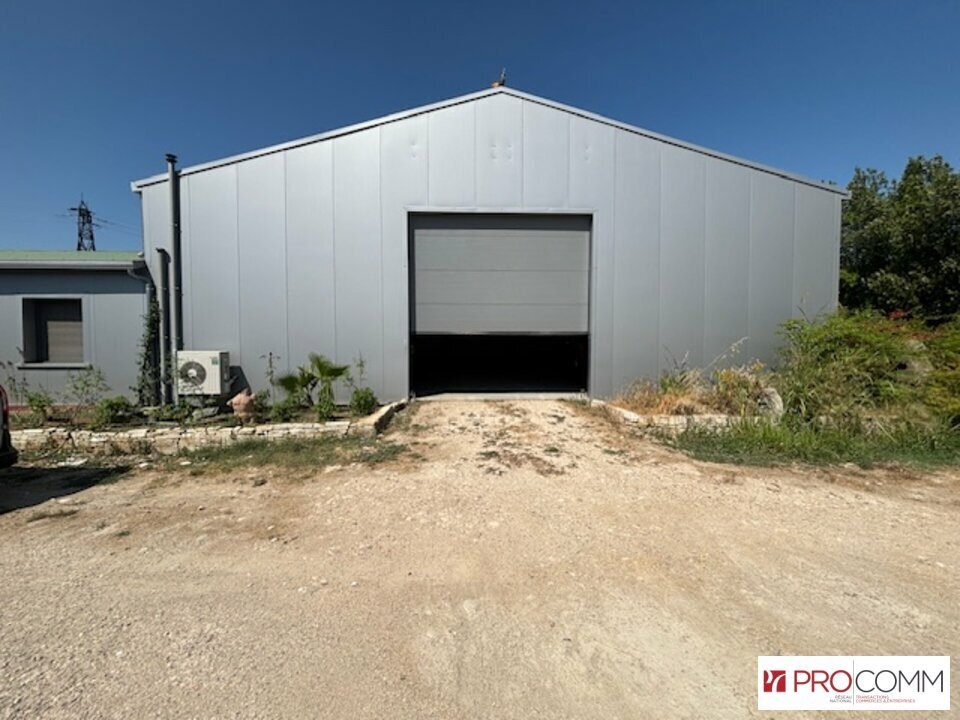 Industrial in Cavaillon for lease Building Photo- Image 1 of 4
