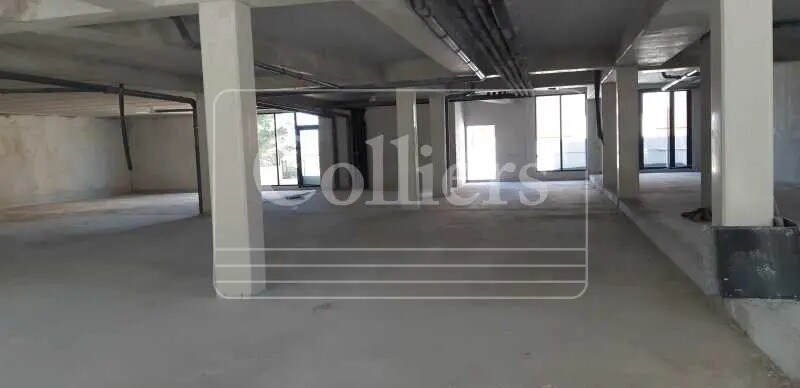 Retail in Marseille for lease - Interior Photo - Image 3 of 9